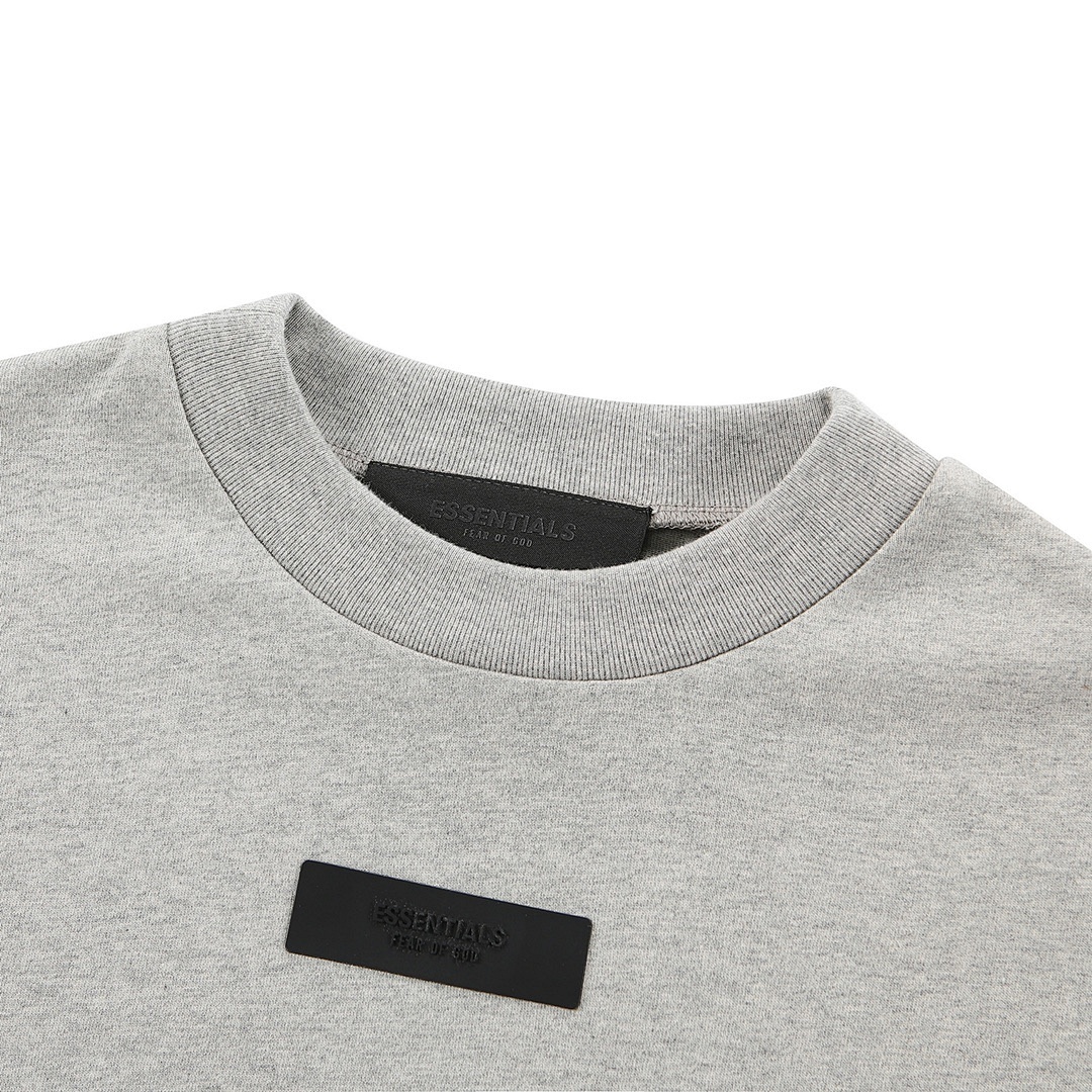 Fear of God T-Shirt Style 115 detail view 4