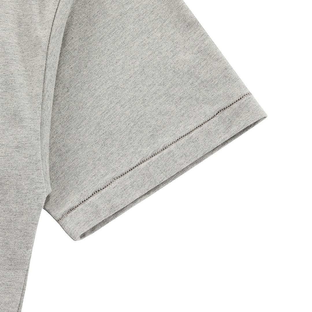 Fear of God T-Shirt Style 115 detail view 5