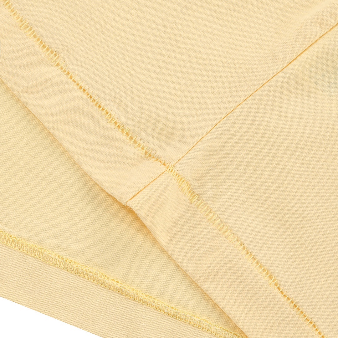 Fear of God T-Shirt Style 117 detail view 1