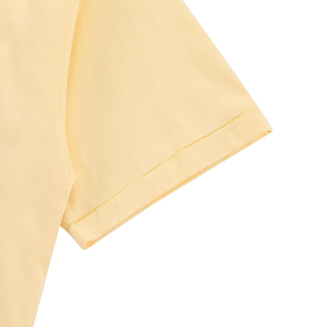 Fear of God T-Shirt Style 117 detail view 7