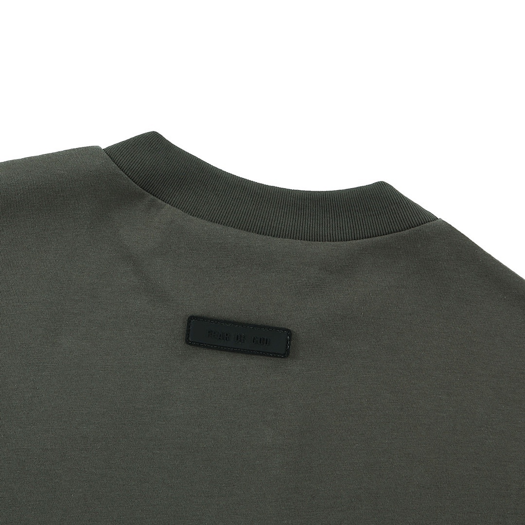 Fear of God T-Shirt Style 118 detail view 3