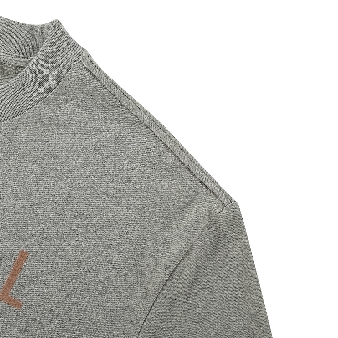 Fear of God T-Shirt Style 119 detail view 6