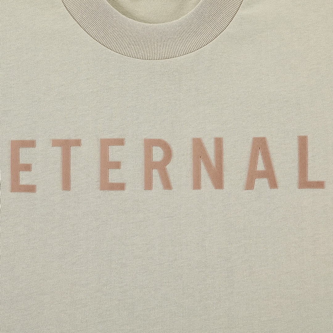 Fear of God T-Shirt Style 120 detail view 2