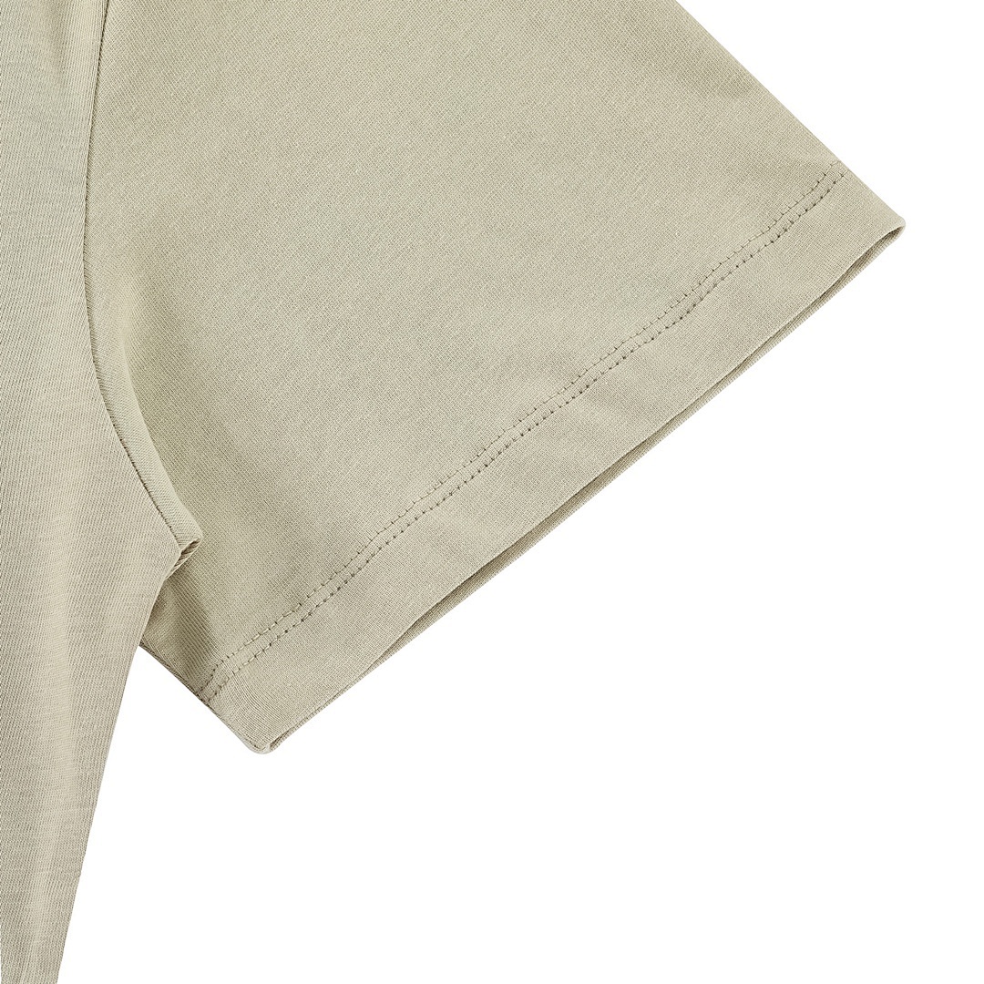 Fear of God T-Shirt Style 120 detail view 6