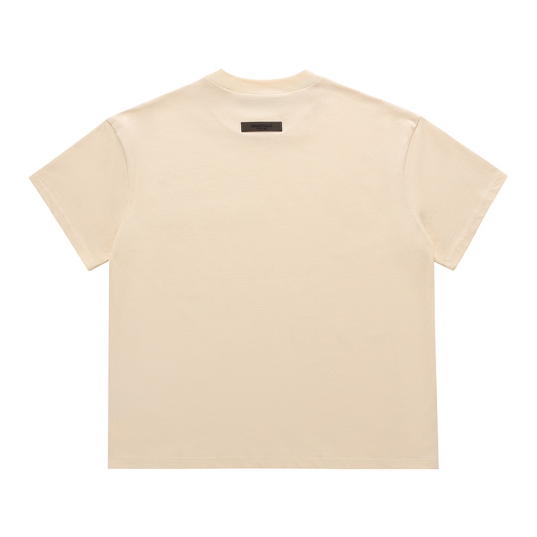 Fear of God T-Shirt Style 121 detail view 4