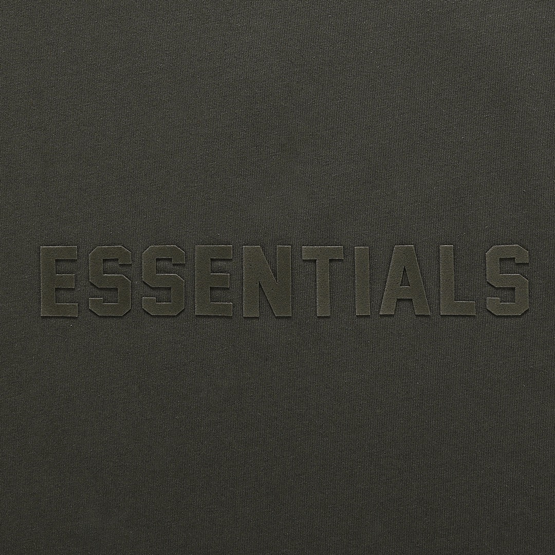 Fear of God T-Shirt Style 124 detail view 7