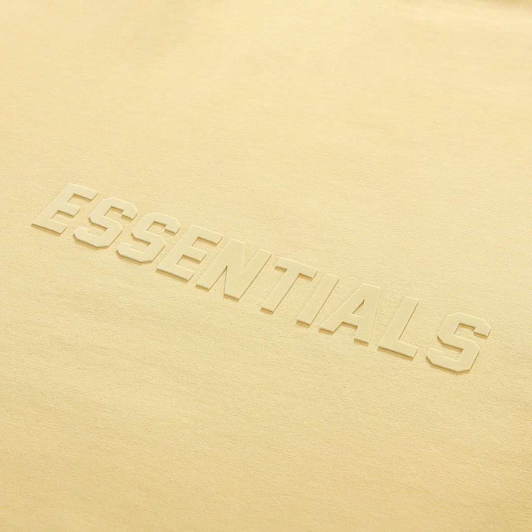Fear of God T-Shirt Style 125 detail view 6