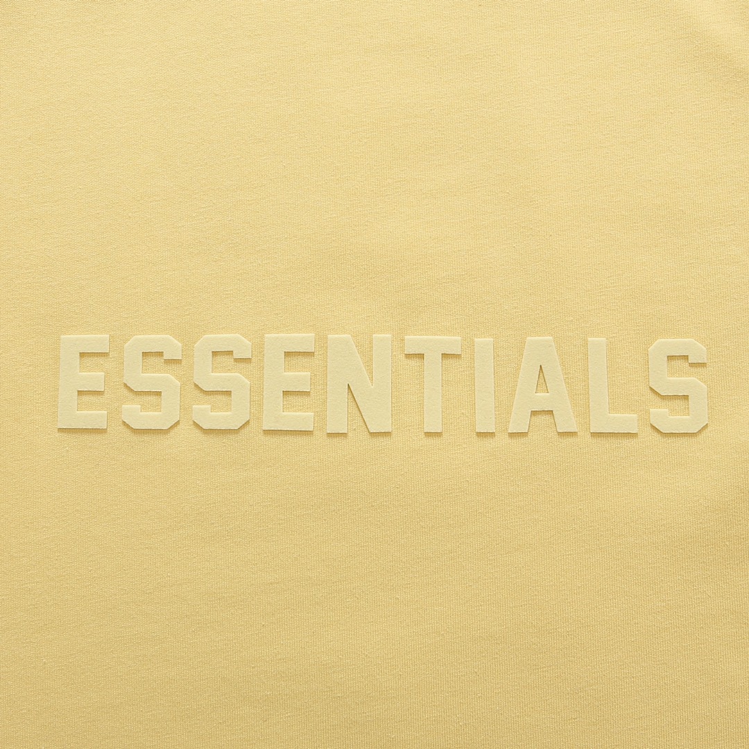 Fear of God T-Shirt Style 125 detail view 7