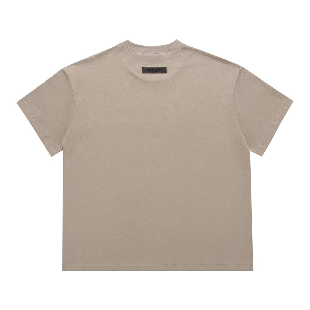 Fear of God T-Shirt Style 126 detail view 6