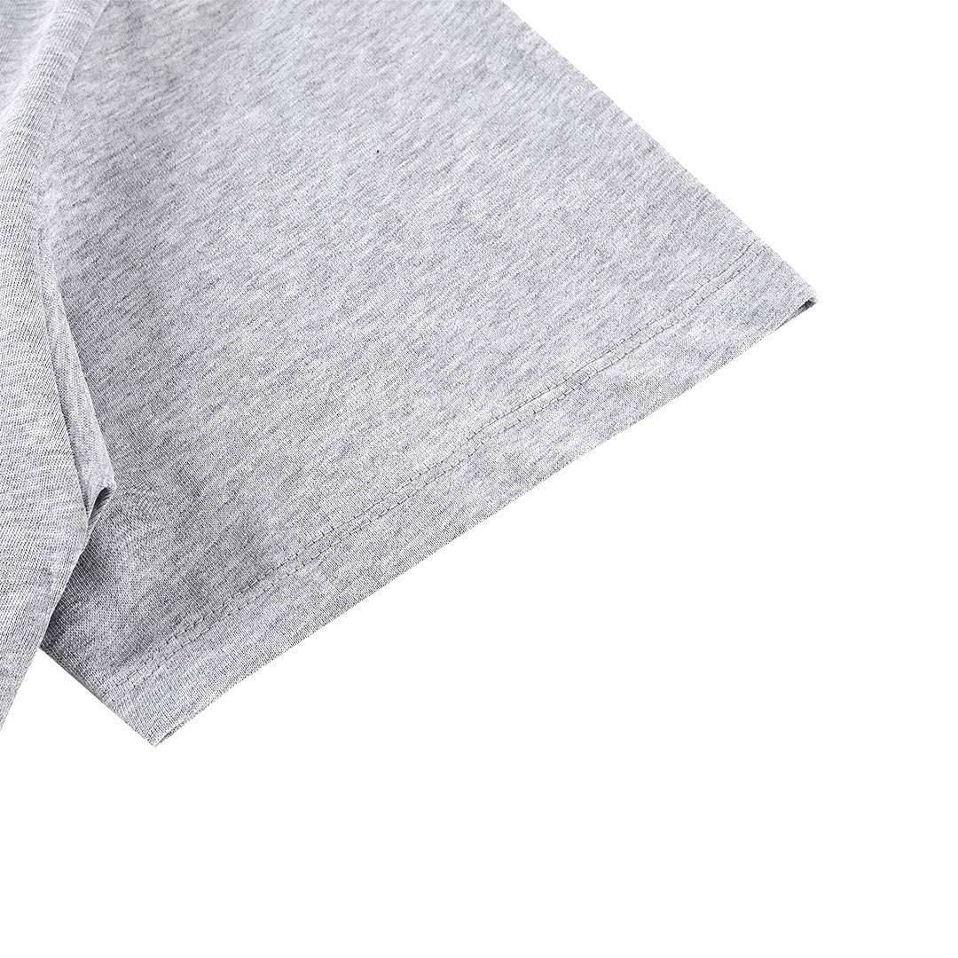 Fear of God T-Shirt Style 130 detail view 5