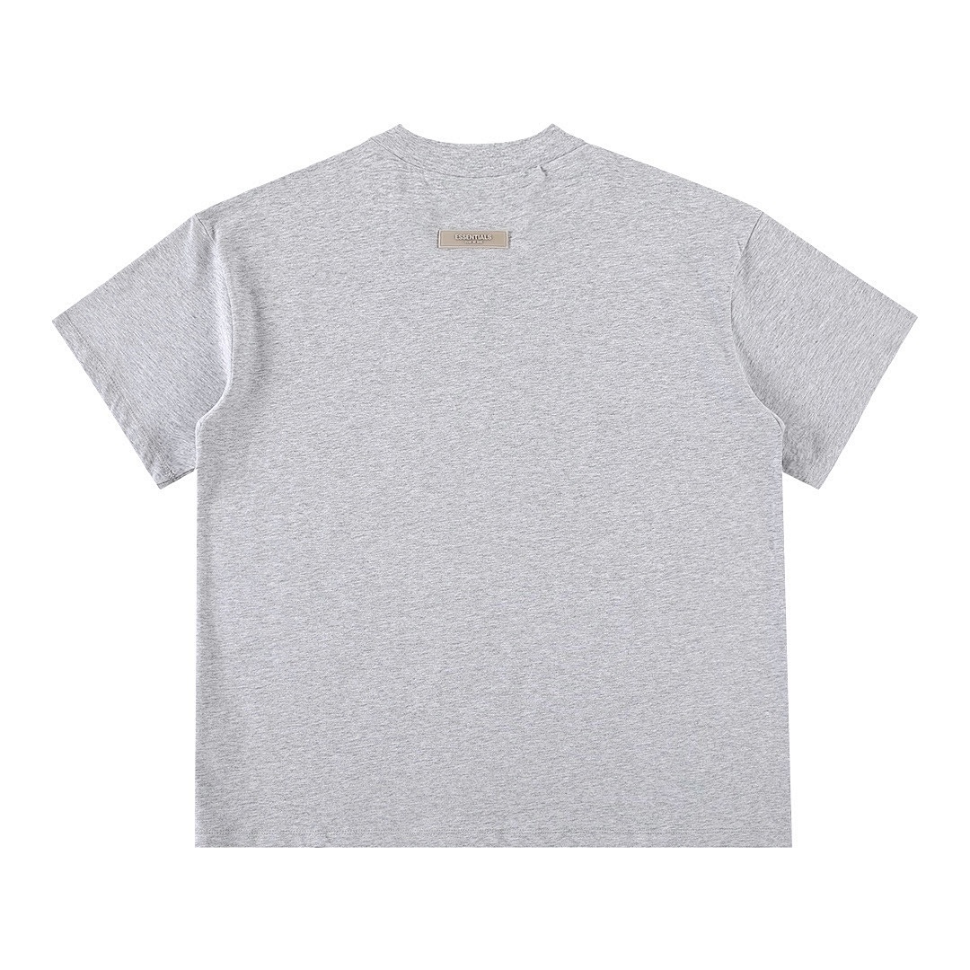 Fear of God T-Shirt Style 130 detail view 6