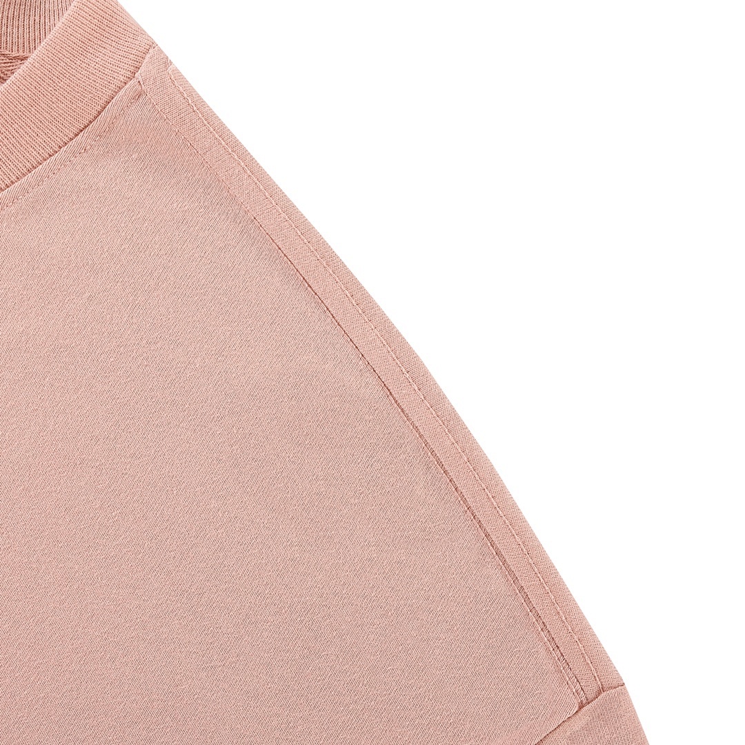 Fear of God T-Shirt Style 133 detail view 5