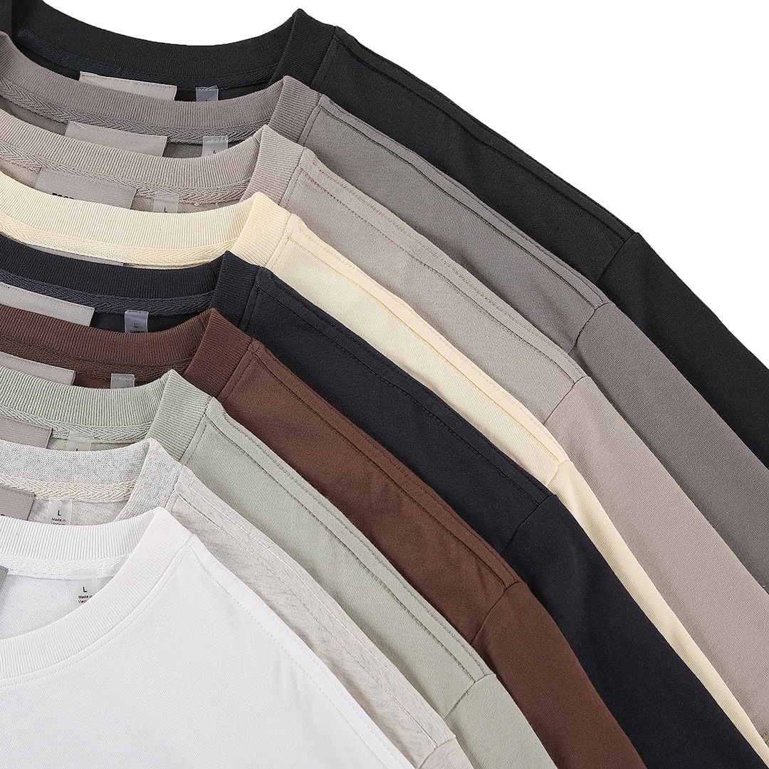 Fear of God T-Shirt Style 134 detail view 5