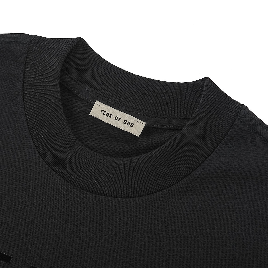 Fear of God T-Shirt Style 139 detail view 1