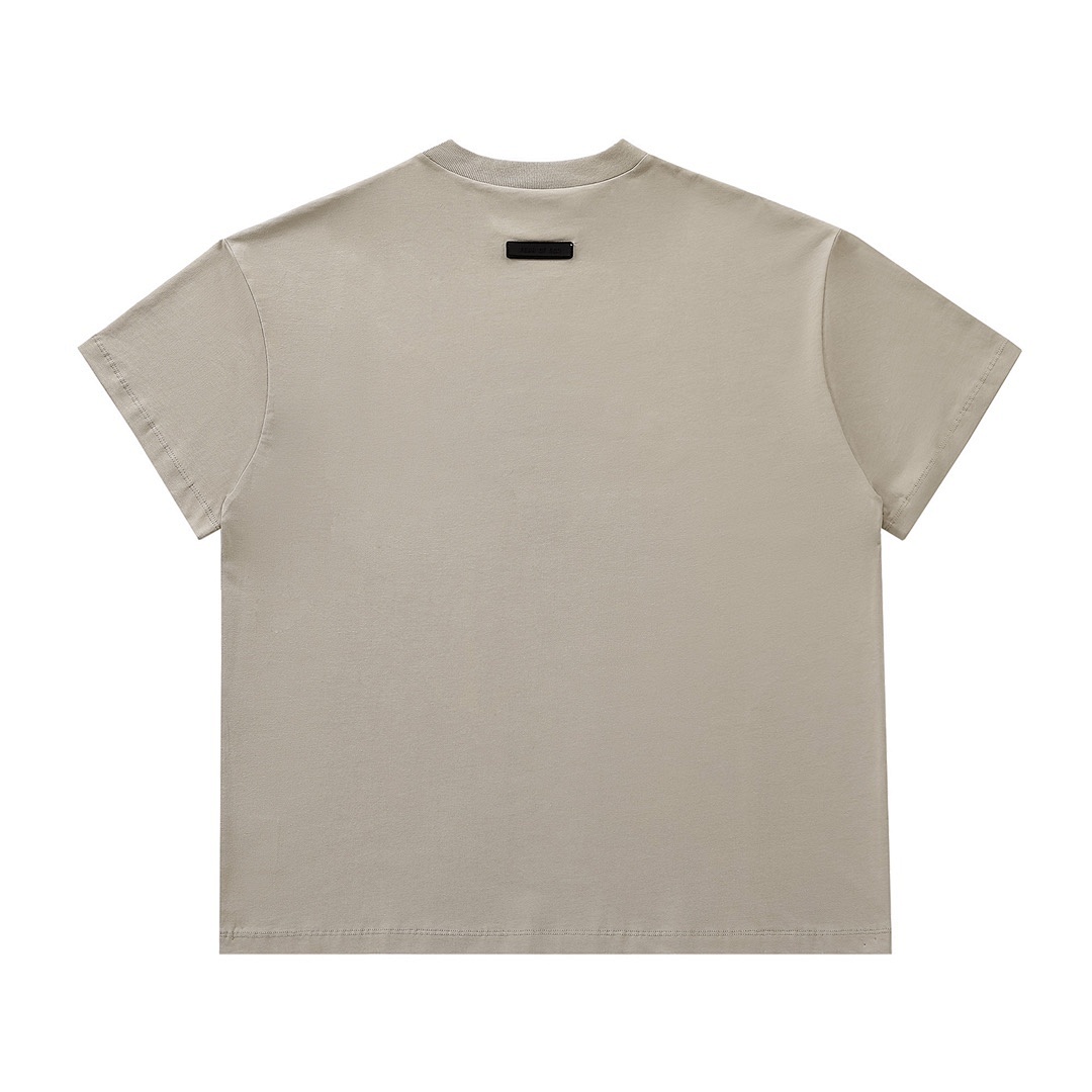 Fear of God T-Shirt Style 140 detail view 7