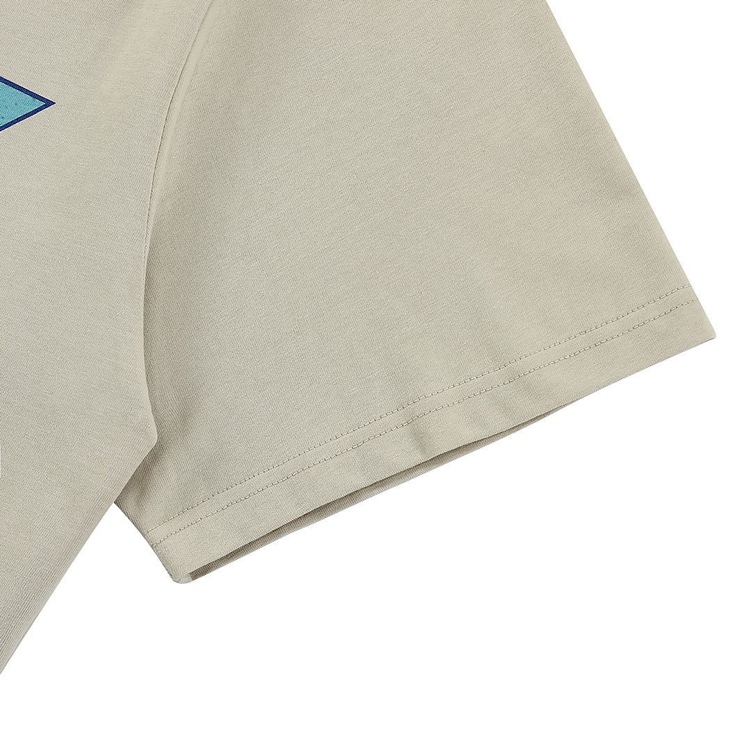 Fear of God T-Shirt Style 141 detail view 6