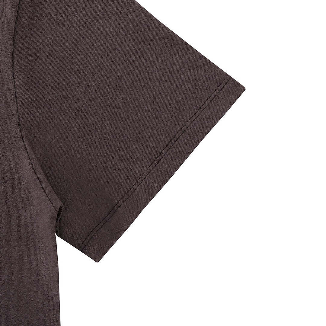 Fear of God T-Shirt Style 146 detail view 4