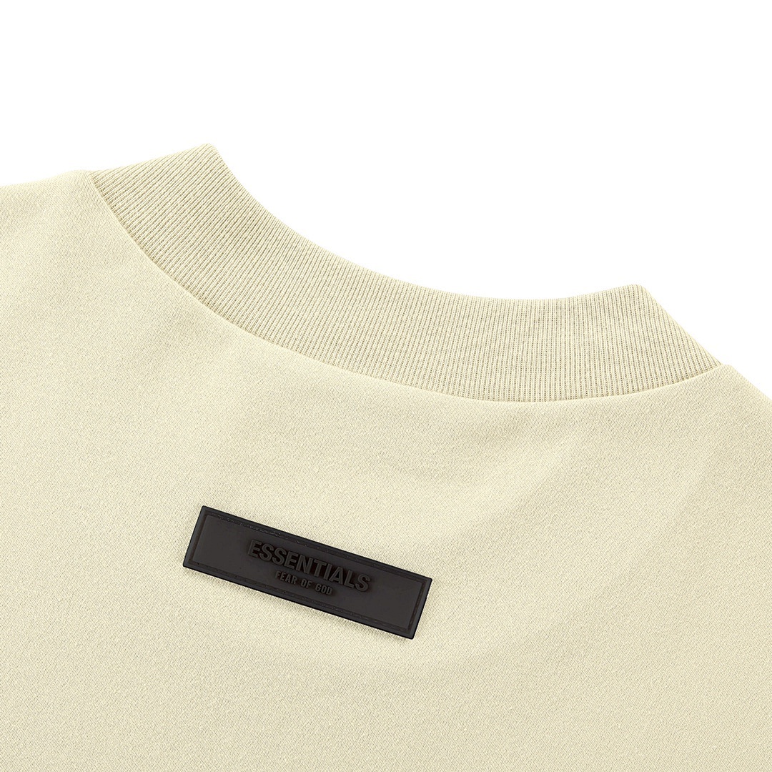 Fear of God T-Shirt Style 147 detail view 1