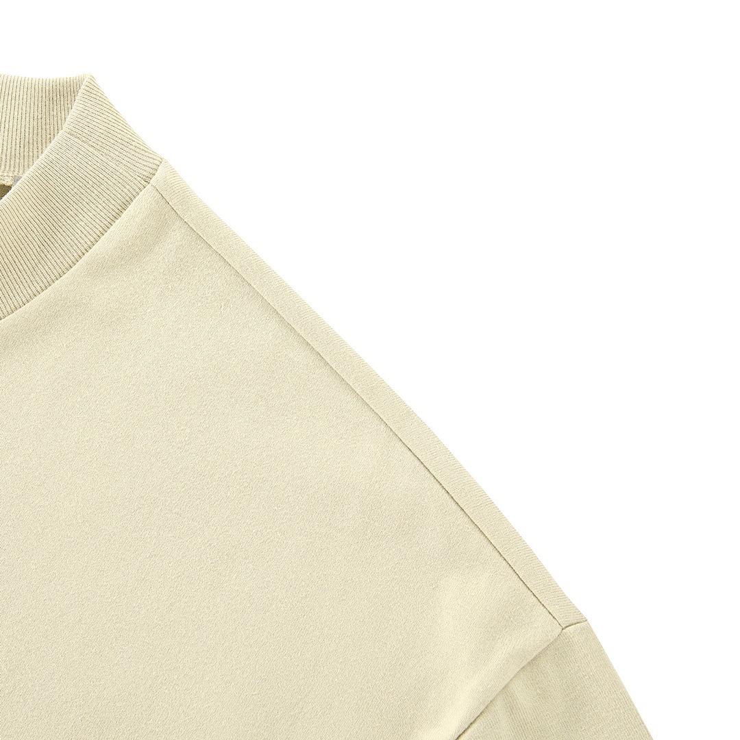 Fear of God T-Shirt Style 147 detail view 5