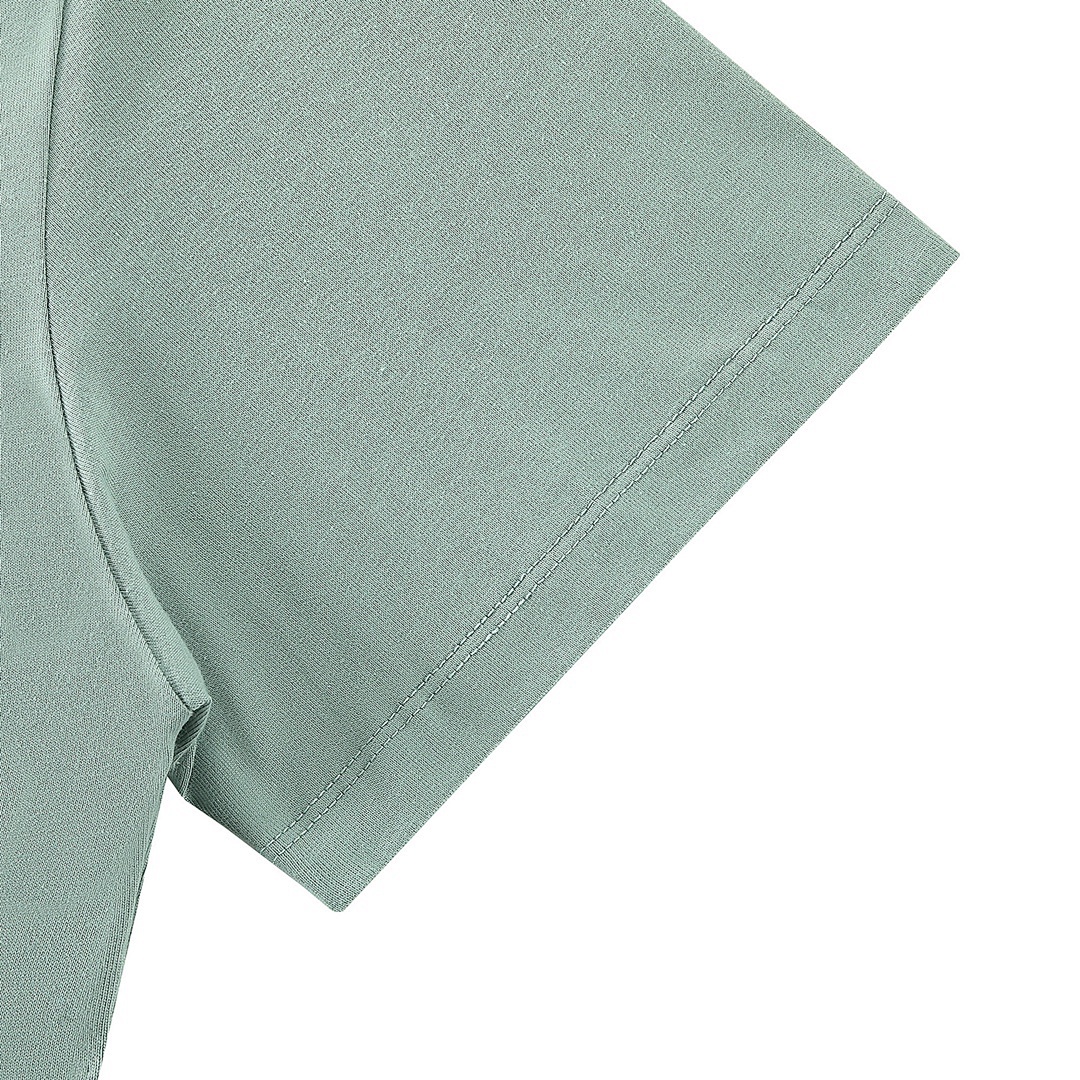 Fear of God T-Shirt Style 148 detail view 2