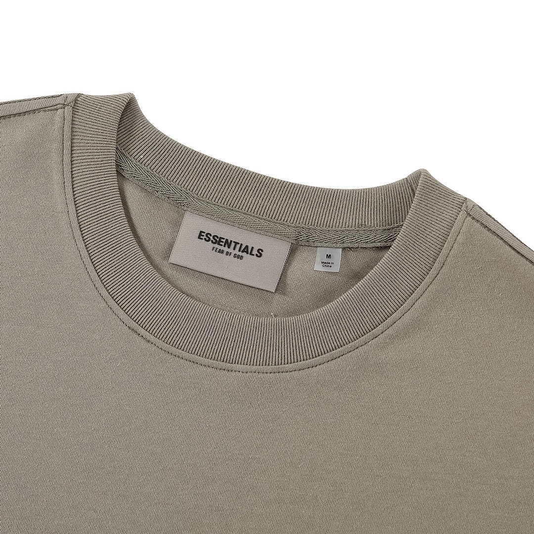 Fear of God T-Shirt Style 150 detail view 4