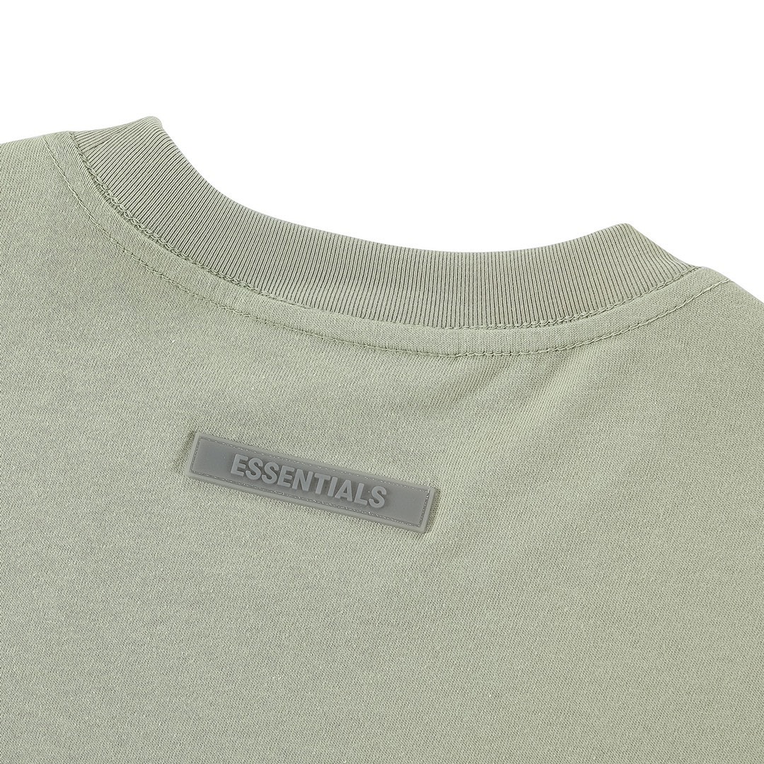 Fear of God T-Shirt Style 151 detail view 3