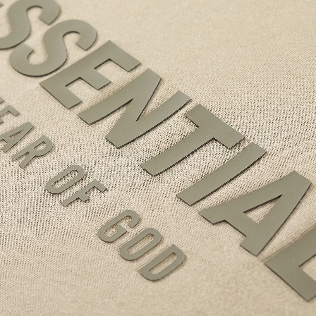 Fear of God T-Shirt Style 152 detail view 3
