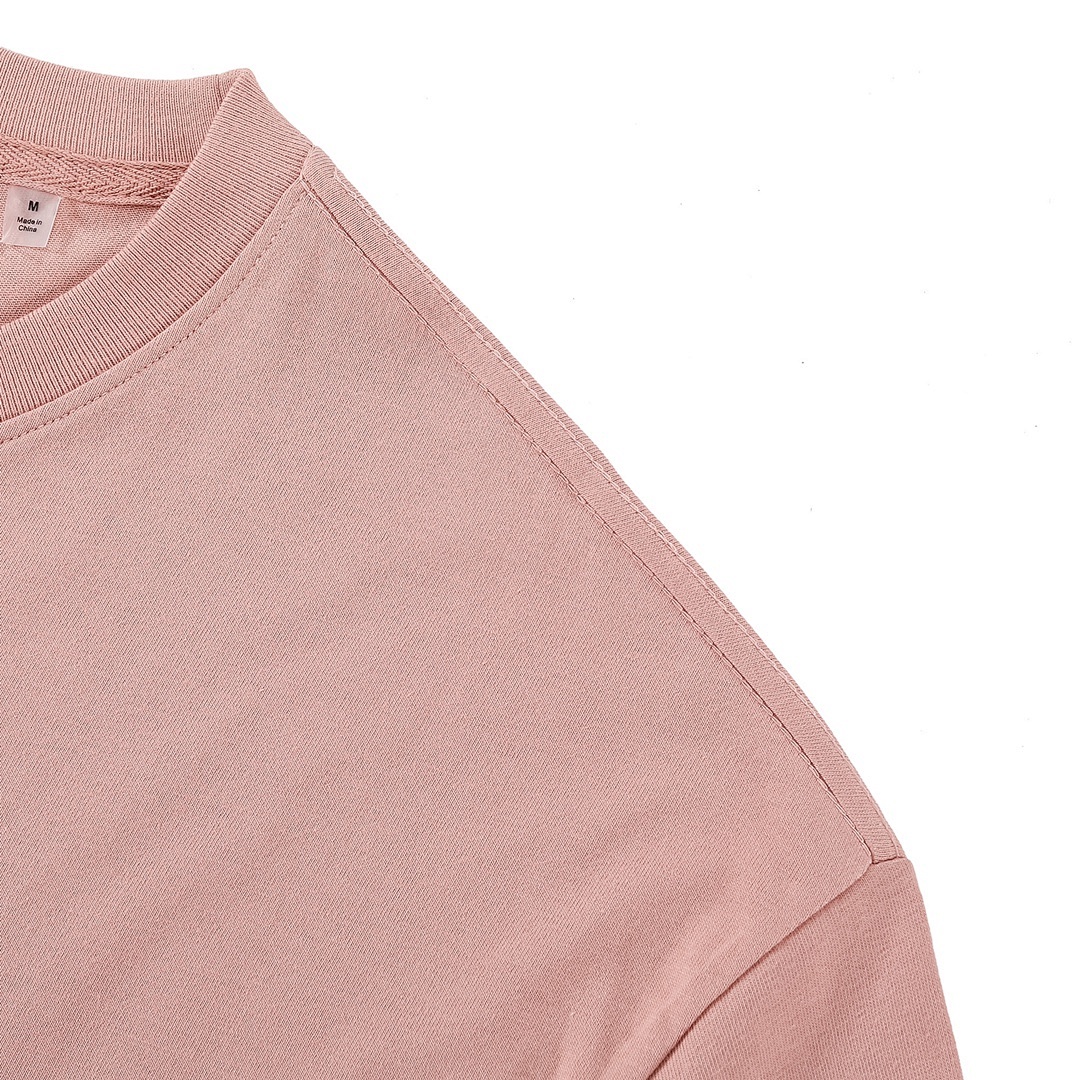Fear of God T-Shirt Style 153 detail view 2