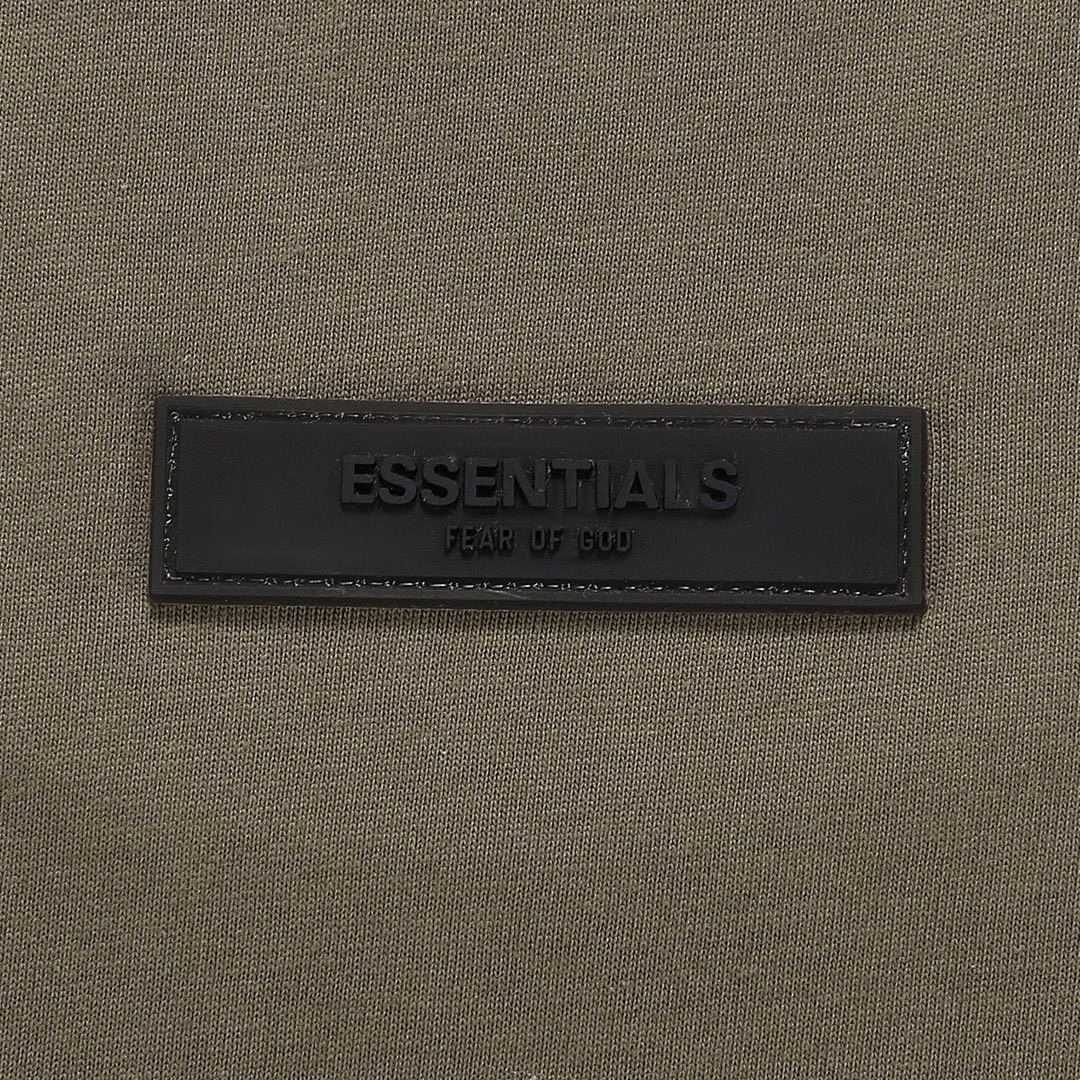 Fear of God T-Shirt Style 154 detail view 1