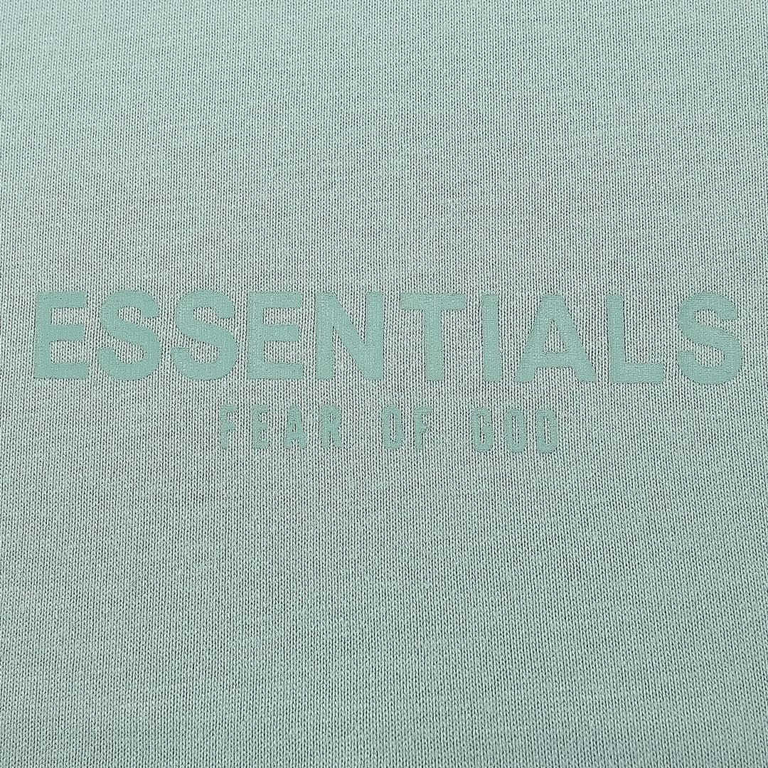 Fear of God T-Shirt Style 155 detail view 6