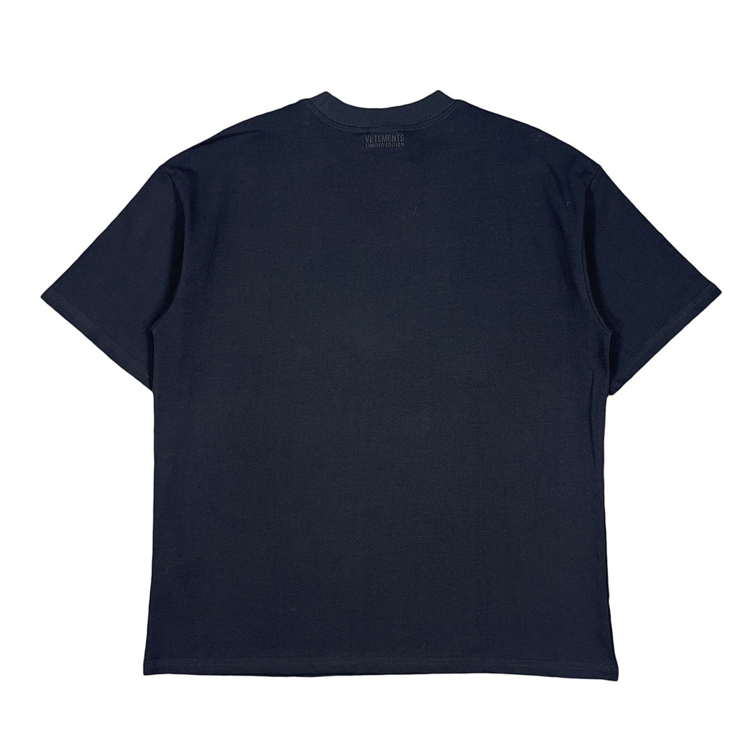 Vetements T-Shirt Style 033 detail view 2