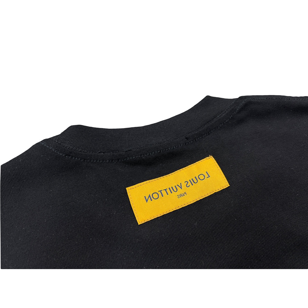 Louis Vuitton T-Shirt Style 536 main view