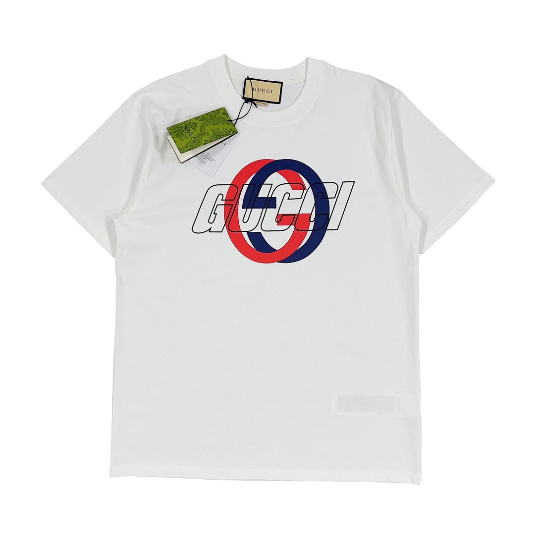 Gucci T-Shirt Style 597 detail view 1