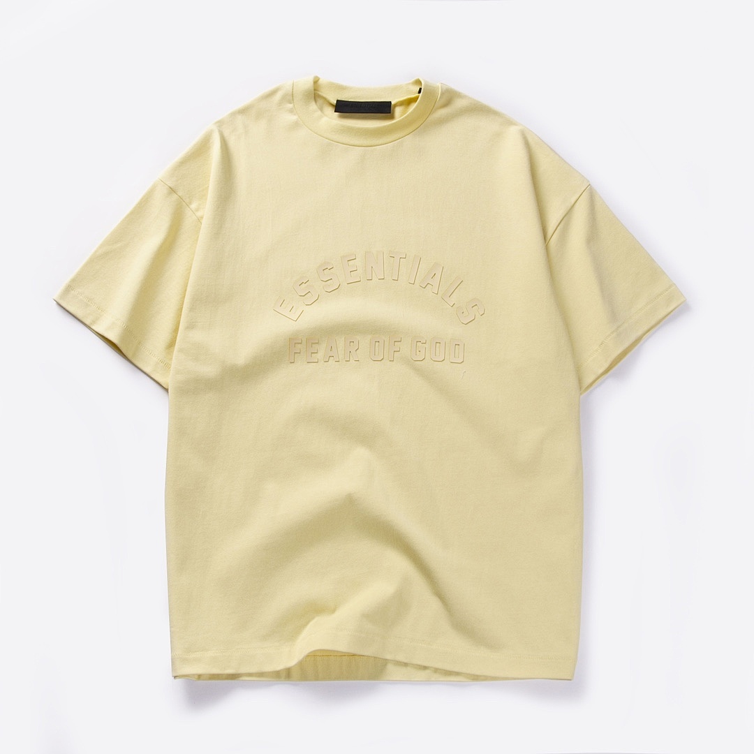 Fear of God T-Shirt Style 158 detail view 1
