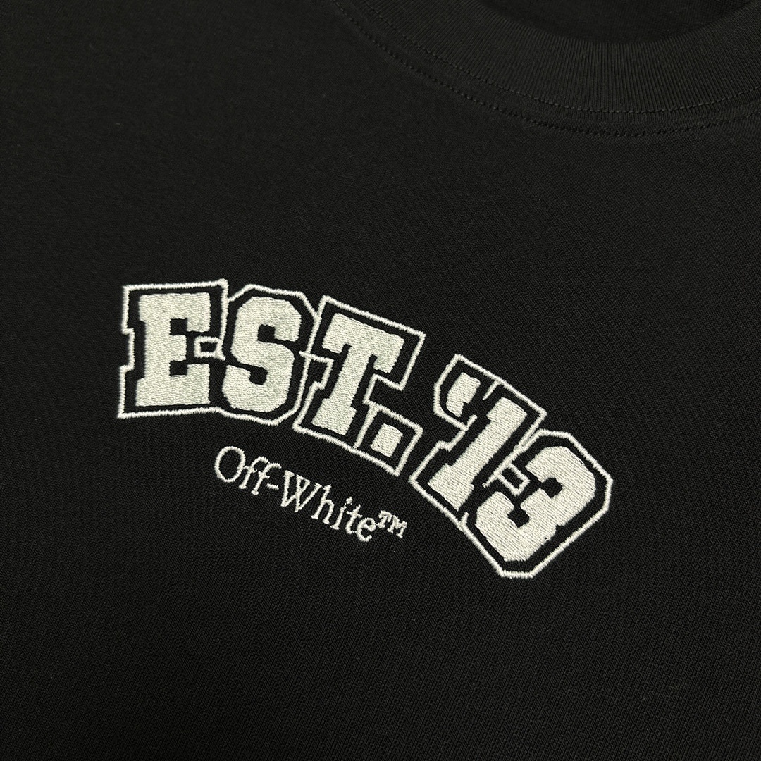 Off-White T-Shirt Style 072 detail view 3