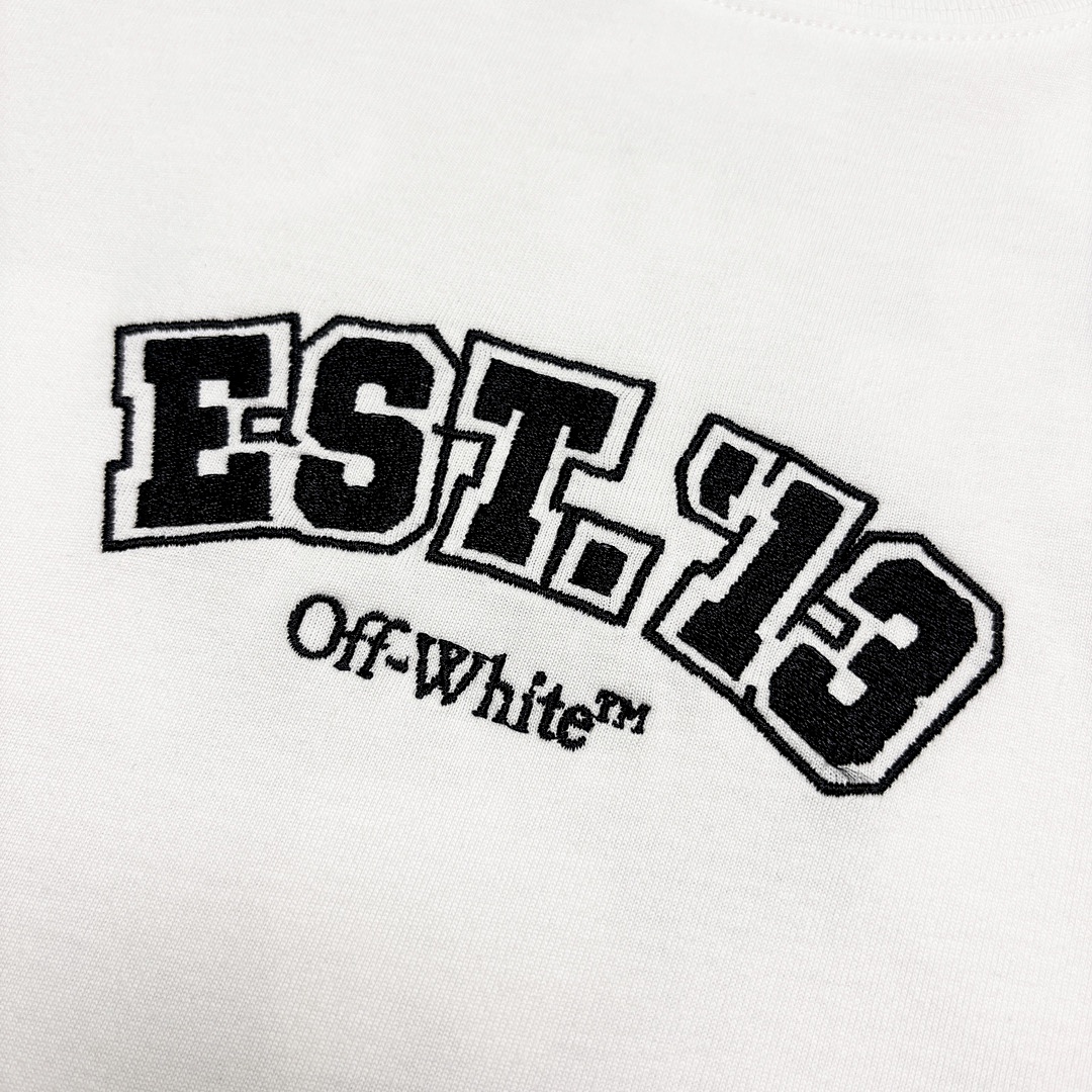 Off-White T-Shirt Style 073 detail view 1