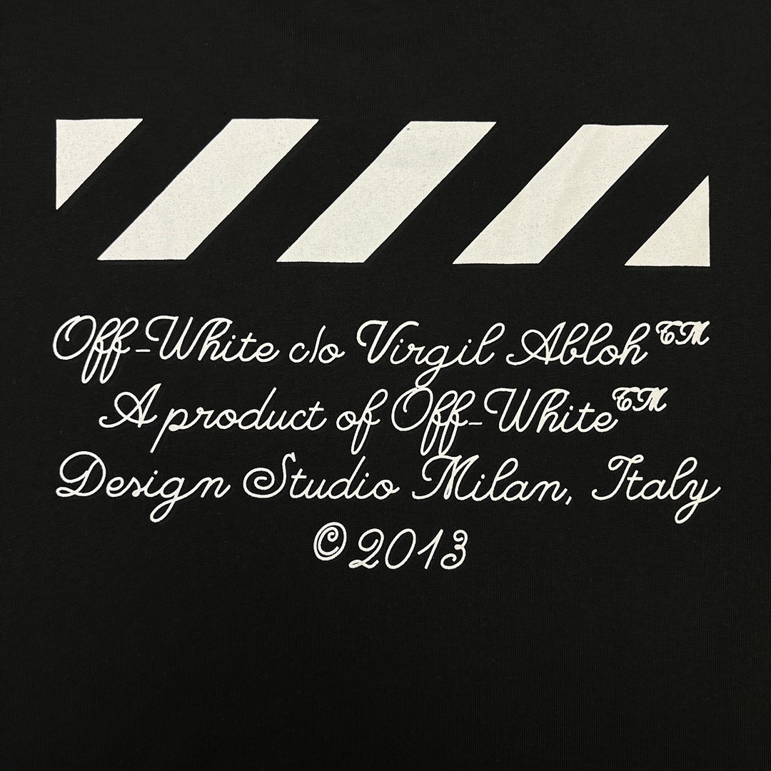 Off-White T-Shirt Style 093 main view