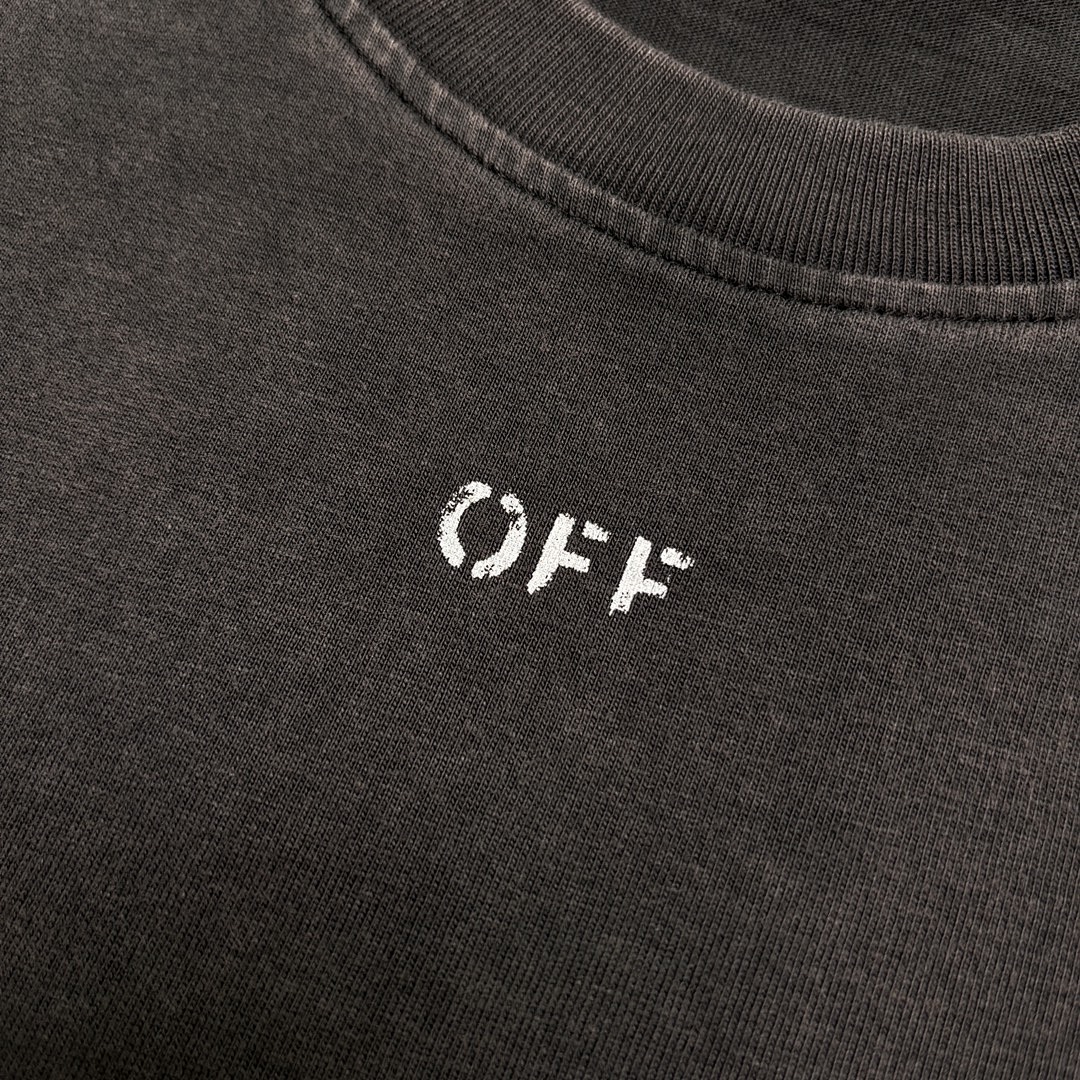 Off-White T-Shirt Style 096 detail view 1