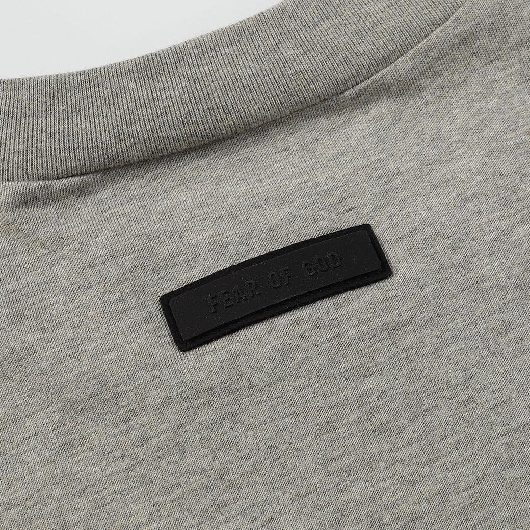 Fear of God T-Shirt Style 180 detail view 1