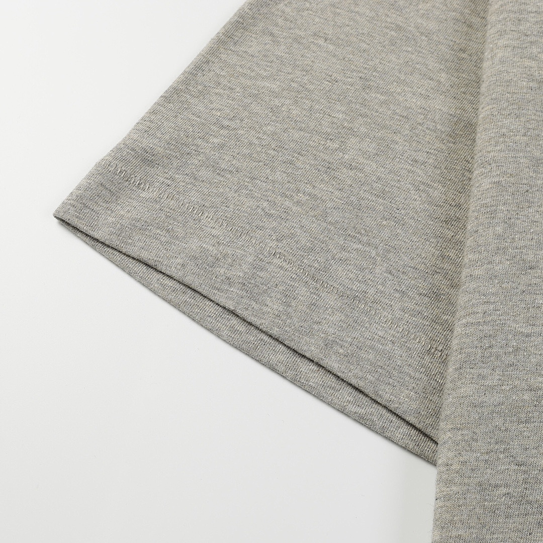 Fear of God T-Shirt Style 180 detail view 2