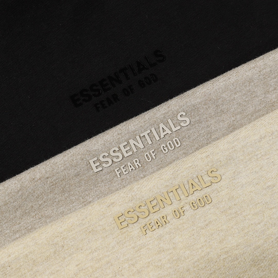 Fear of God T-Shirt Style 181 detail view 2
