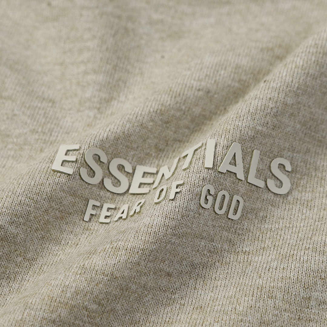 Fear of God T-Shirt Style 181 detail view 3