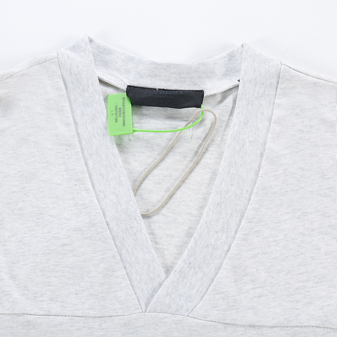 Fear of God T-Shirt Style 184 detail view 2
