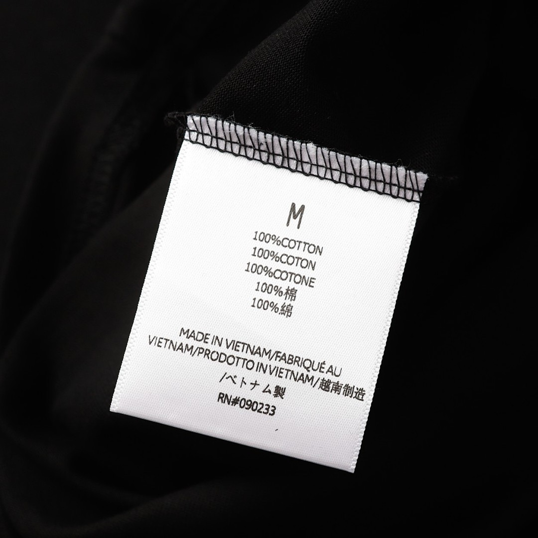 Fear of God T-Shirt Style 191 detail view 2