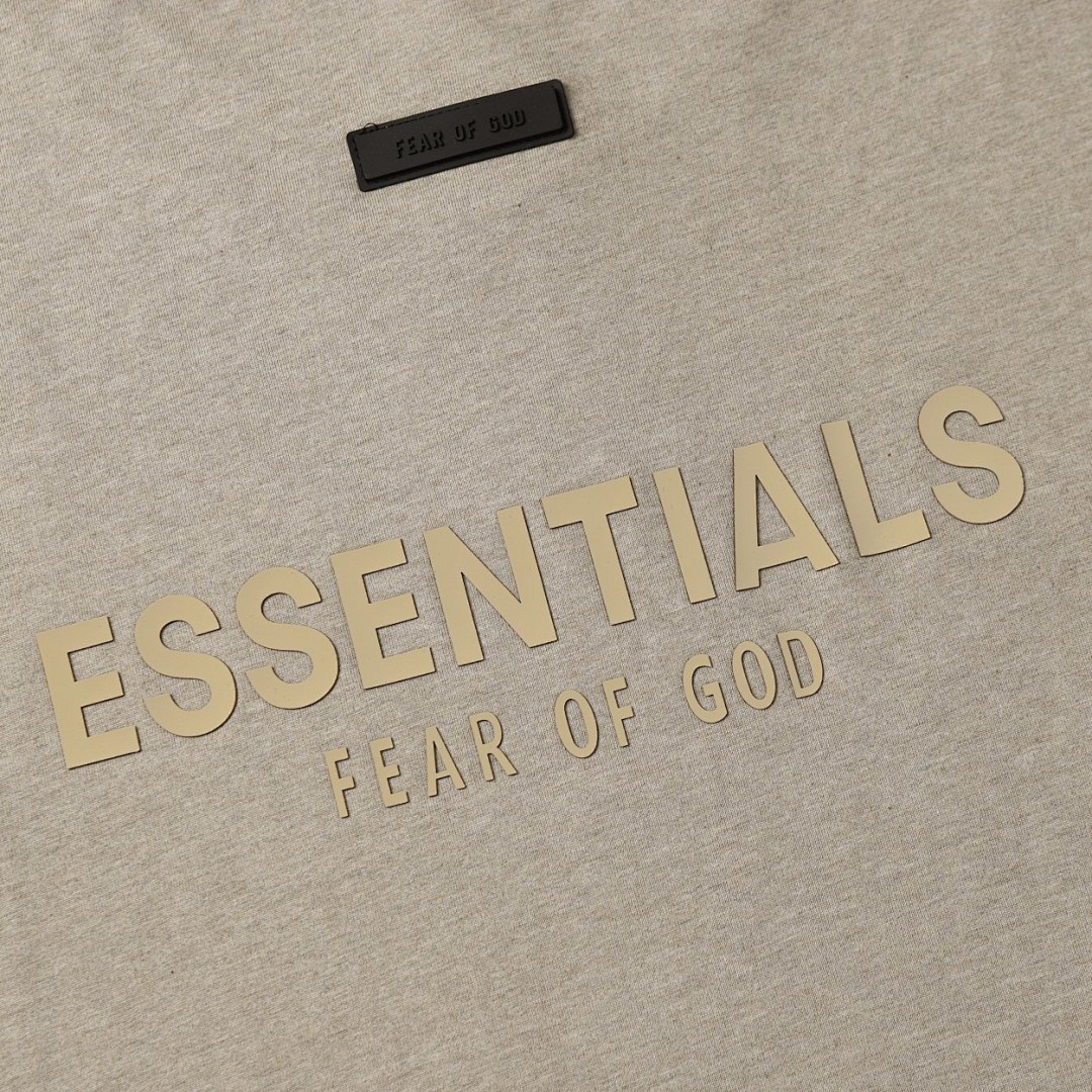 Fear of God T-Shirt Style 193 detail view 3