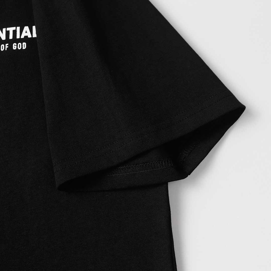 Fear of God T-Shirt Style 198 detail view 4