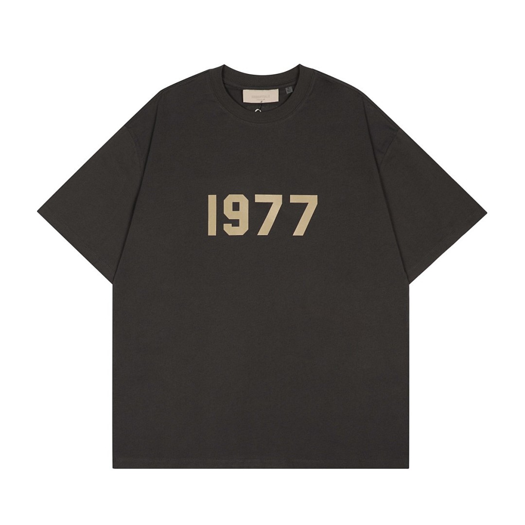 Fear of God T-Shirt Style 201 detail view 3