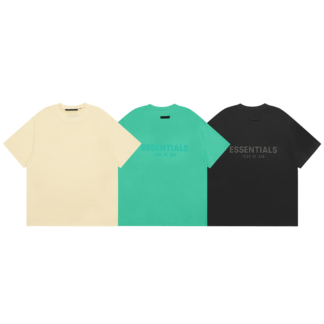 Fear of God T-Shirt Style 209 detail view 4