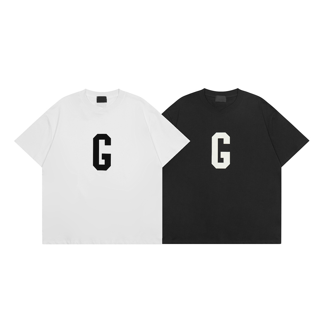Fear of God T-Shirt Style 212 detail view 1