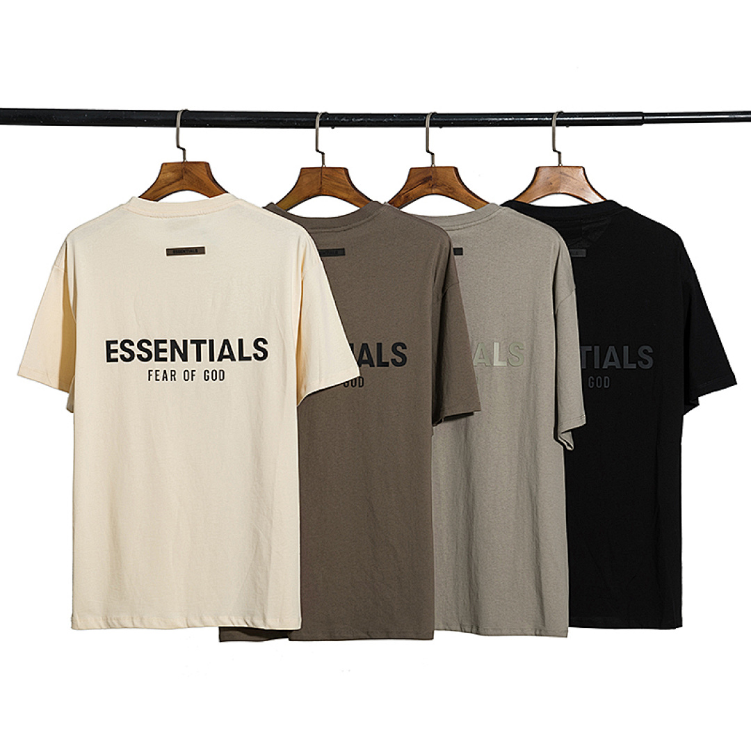 Fear of God T-Shirt Style 221 detail view 5